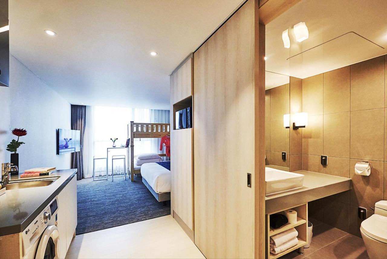 Jeju Pureun Hotel Seogwipo Exterior foto