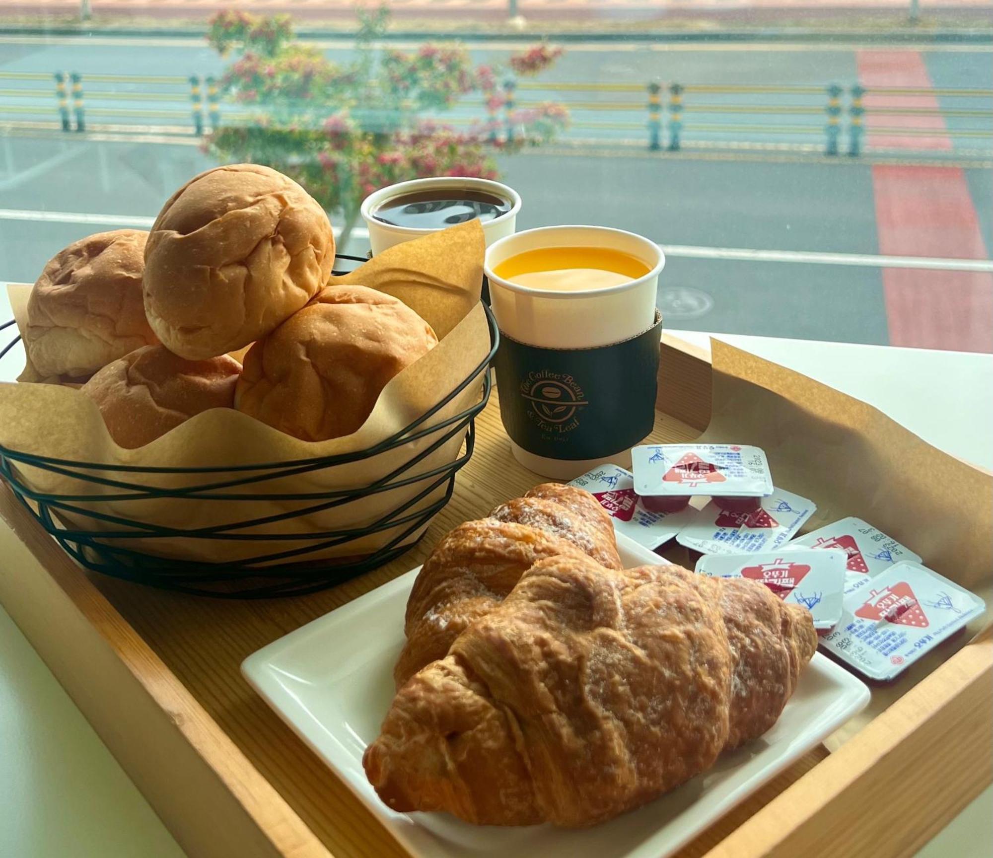 Jeju Pureun Hotel Seogwipo Exterior foto